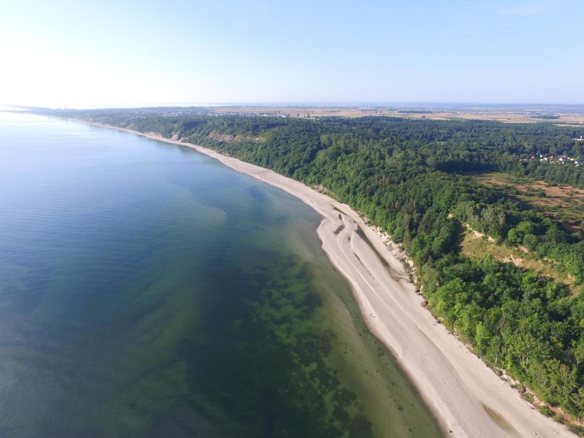 Pokoje Goscinne Maj - Rozewie Jastrzębia Góra Exteriör bild